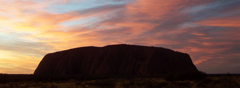 Uluru tour at sunset from the Uluru Visitors Viewing Carpark  | Credit ShaunY