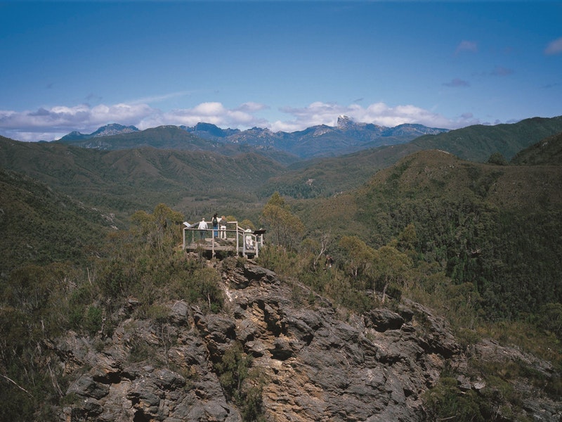 Donaghys-Lookout-credits-Discover-Tasmania